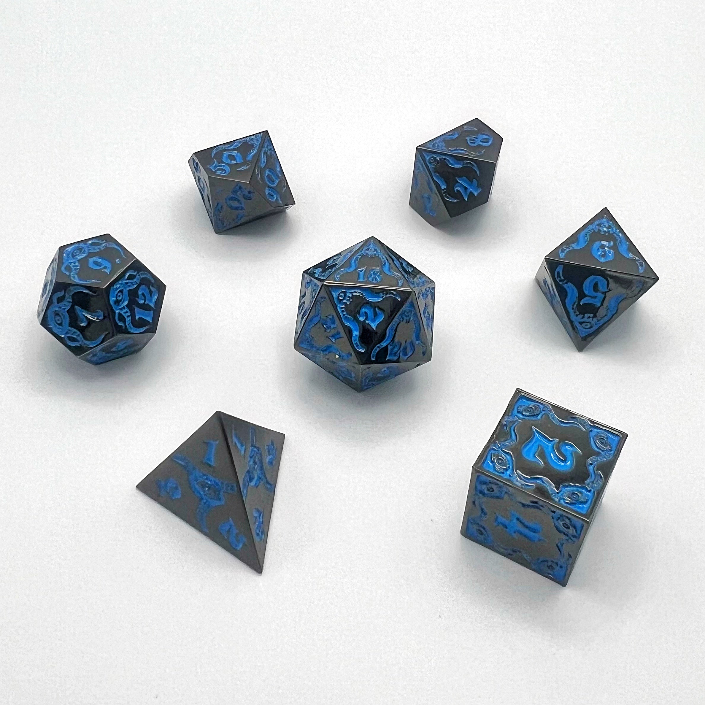 Cthulhu Metal Dice Set - Black Nickel w/ Blue