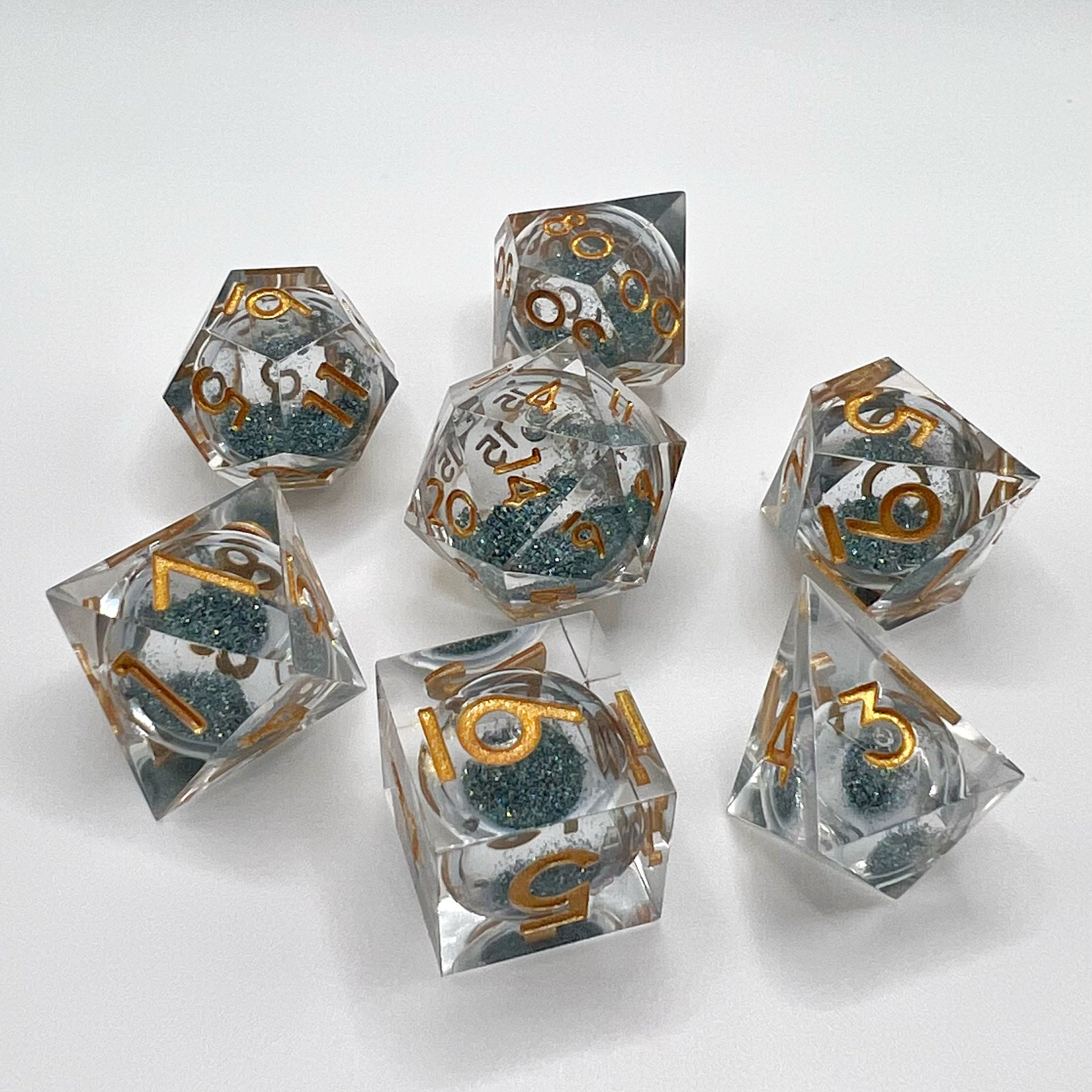 Quicksand Liquid Core Dice Set - Transparent Clear w/ Gold